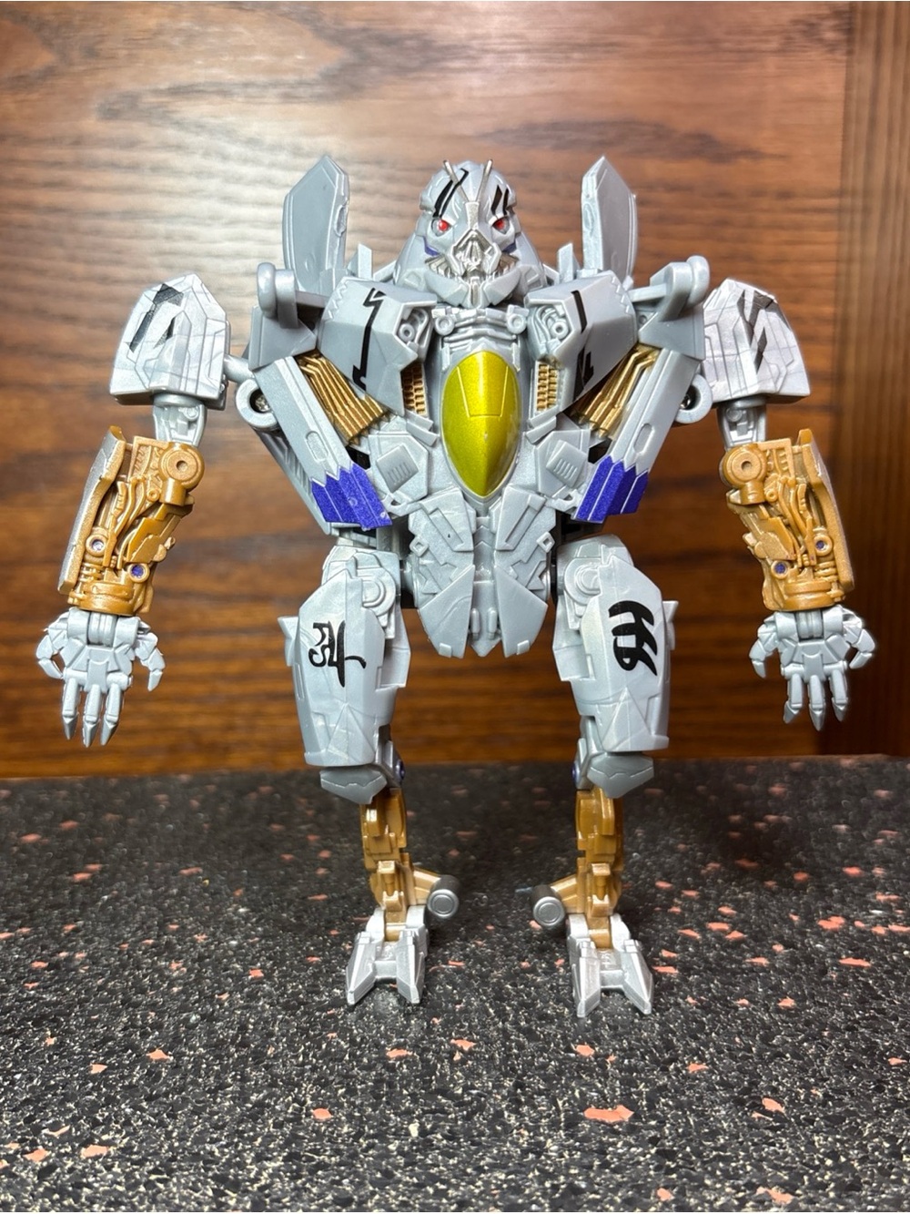 Transformers Dark Of The Moon DOTM Starscream 5.5” Tall - Picture 3 of 7